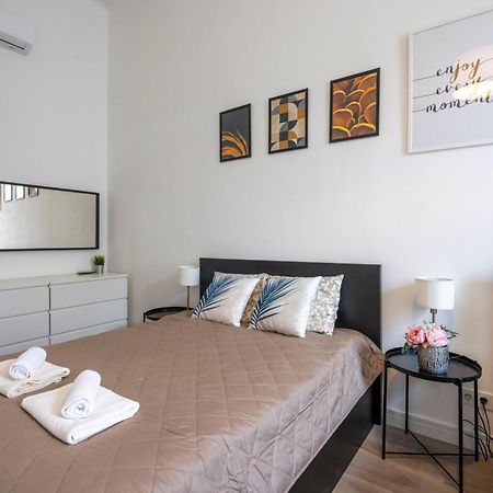 Spacious Cozy Home With 4Bedroom In The Heart Of Bp Budapest Eksteriør bilde